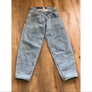 LEVI SILBER TAB BAGGY FIT LIGHT BLUE